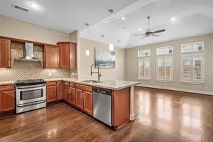 6039 Yale St, Houston, TX 77076 - Photo 3