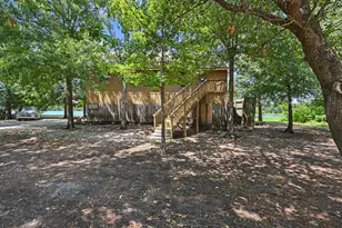 99 Lakeview Dr, Huntsville, TX 77320 - Photo 37