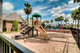 14222 Teal Cove Ln, Houston, TX 77077 - Photo 37