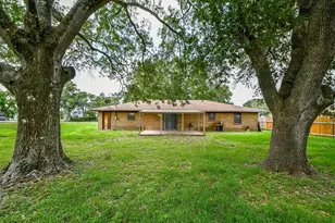 703 S Washington St, El Campo, TX 77437 - Photo 31