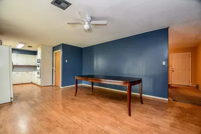 703 S Washington Street, El Campo, TX 77437 - Photo 9