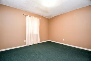 703 S Washington St, El Campo, TX 77437 - Photo 19