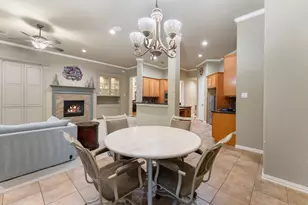 14 Mystic Pines Ct, The Woodlands, TX 77382 - Photo 11