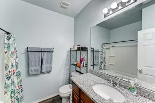9850 Hunter Spgs Dr, Conroe, TX 77306 - Photo 31