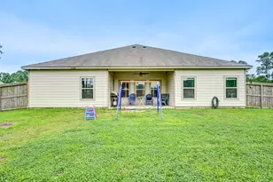 9850 Hunter Spgs Dr, Conroe, TX 77306 - Photo 41