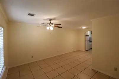 814 Mobile Drive #B, Pasadena, TX 77506 - Photo 5