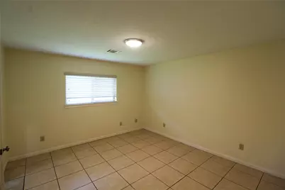 814 Mobile Drive #B, Pasadena, TX 77506 - Photo 9