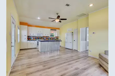 2172 County Road 297, Sargent, TX 77414 - Photo 45