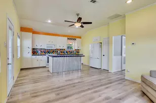 2172 County Rd 297, Sargent, TX 77414 - Photo 45