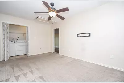 5710 Cherry Street, Houston, TX 77026 - Photo 7