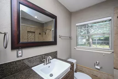 5710 Cherry Street, Houston, TX 77026 - Photo 15