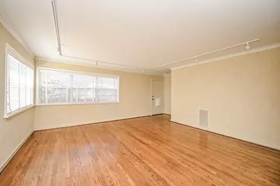 2821 Eastgrove Lane, Houston, TX 77027 - Photo 7