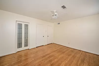 2821 Eastgrove Lane, Houston, TX 77027 - Photo 17