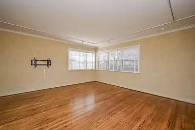 2821 Eastgrove Lane, Houston, TX 77027 - Photo 5
