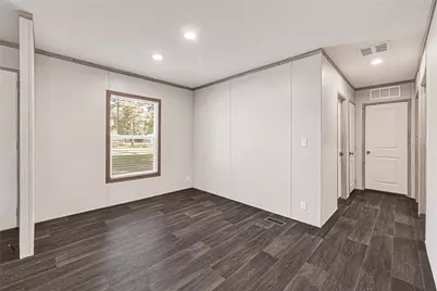 718 Main Street, Anahuac, TX 77514 - Photo 7