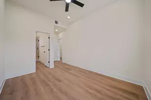 236 E 39th St, Houston, TX 77018 - Photo 17