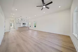 236 E 39th St, Houston, TX 77018 - Photo 19