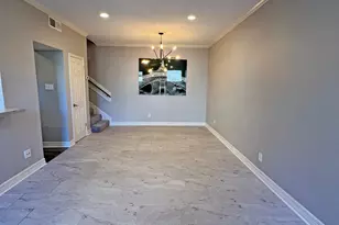 1201 McDuffie St, Houston, TX 77019 - Photo 9