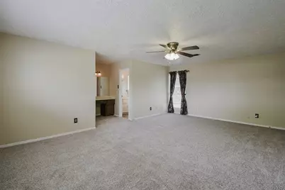 13915 Roundstone Lane, Houston, TX 77015 - Photo 27