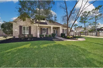 1002 Acorn Court, Friendswood, TX 77546 - Photo 3