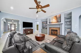 1002 Acorn Ct, Friendswood, TX 77546 - Photo 9