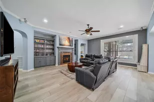 1002 Acorn Ct, Friendswood, TX 77546 - Photo 7