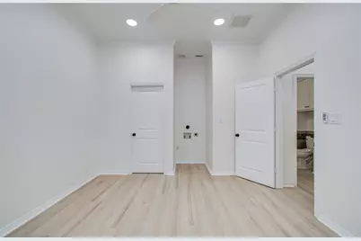 8001 Hills Parkway, Montgomery, TX 77316 - Photo 17