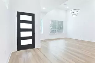 8109 Bigwood St, Houston, TX 77078 - Photo 5
