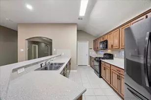 2613 Los Alamos Cir, Deer Park, TX 77536 - Photo 9