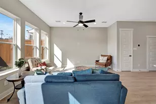 16043 Hayes Pk Dr, Houston, TX 77079 - Photo 27