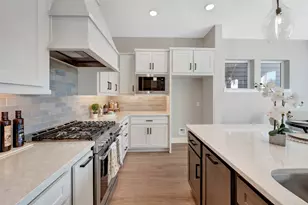 16043 Hayes Pk Dr, Houston, TX 77079 - Photo 19