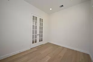 4112 Farm Holw St, Houston, TX 77080 - Photo 7