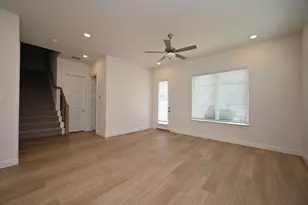 4112 Farm Holw St, Houston, TX 77080 - Photo 13