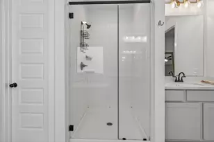 31418 Golden Cliffs Ln, Fulshear, TX 77441 - Photo 25