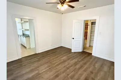 1511 Scharpe Street #1, Houston, TX 77023 - Photo 9