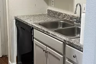 12500 Sandpiper Dr, Houston, TX 77035 - Photo 3