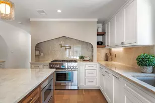 814 Azalea St, Houston, TX 77018 - Photo 1