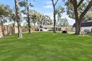 1441 Bingle Rd, Houston, TX 77055 - Photo 41