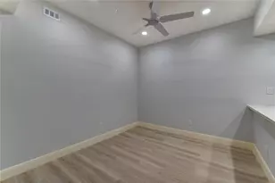 11711 Memorial Dr, Houston, TX 77024 - Photo 9