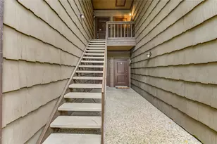 11711 Memorial Dr, Houston, TX 77024 - Photo 47