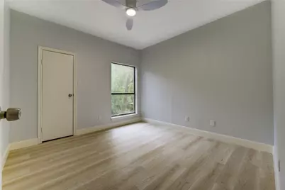 11711 Memorial Drive #534, Houston, TX 77024 - Photo 23