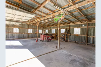 5519 Kincer Road, Damon, TX 77430 - Photo 37