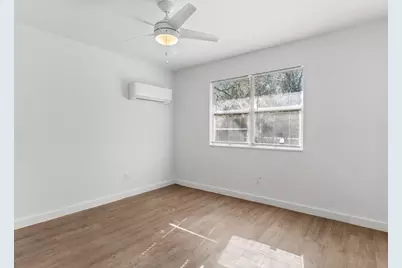 5519 Kincer Road, Damon, TX 77430 - Photo 17