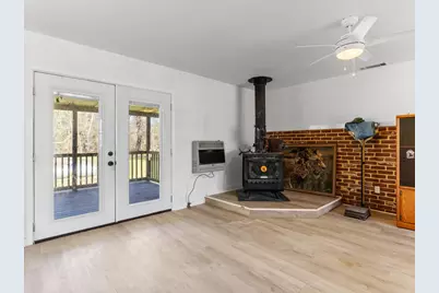 5519 Kincer Road, Damon, TX 77430 - Photo 5