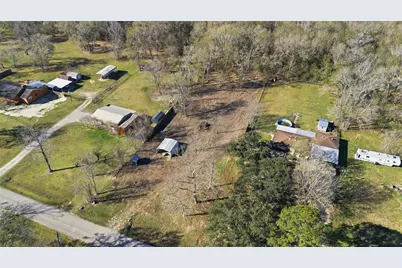 365 County Road 4014, Dayton, TX 77535 - Photo 7