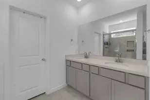 2300 Vanessa Cay Ln, La Porte, TX 77507 - Photo 17