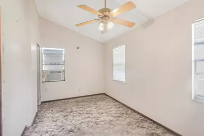 103 Leaning Oaks Street, Somerville, TX 77879 - Photo 5