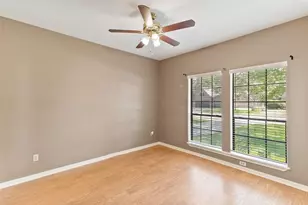 110 Indian Hawthorn, Lake Jackson, TX 77566 - Photo 33