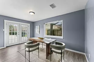 9810 Charter Ridge Dr, Houston, TX 77070 - Photo 7