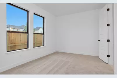 18019 Serene Haven Street, Houston, TX 77598 - Photo 11